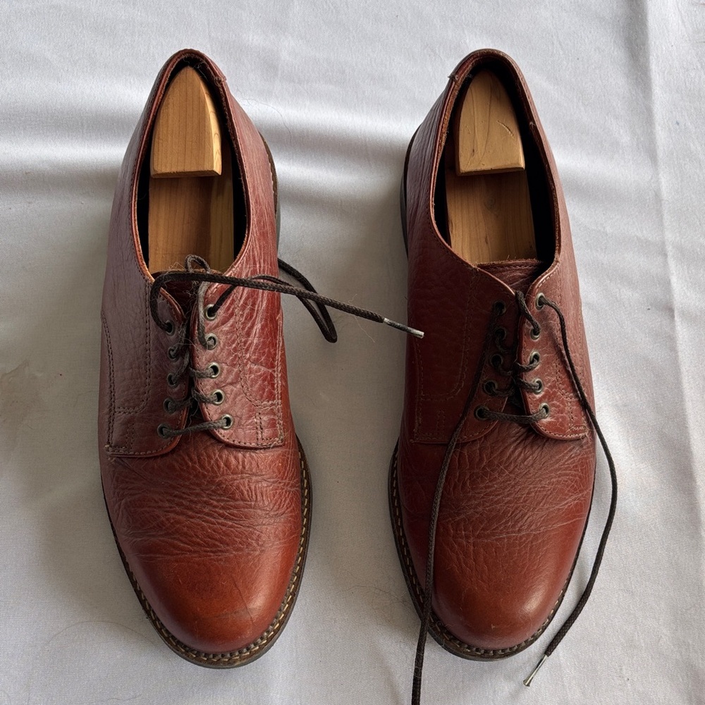 Men's Leather Derby Shoes in Chestnut Brown - Classic Lace-Up Oxfords